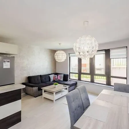 Cozy Summer Breeze Apartament *